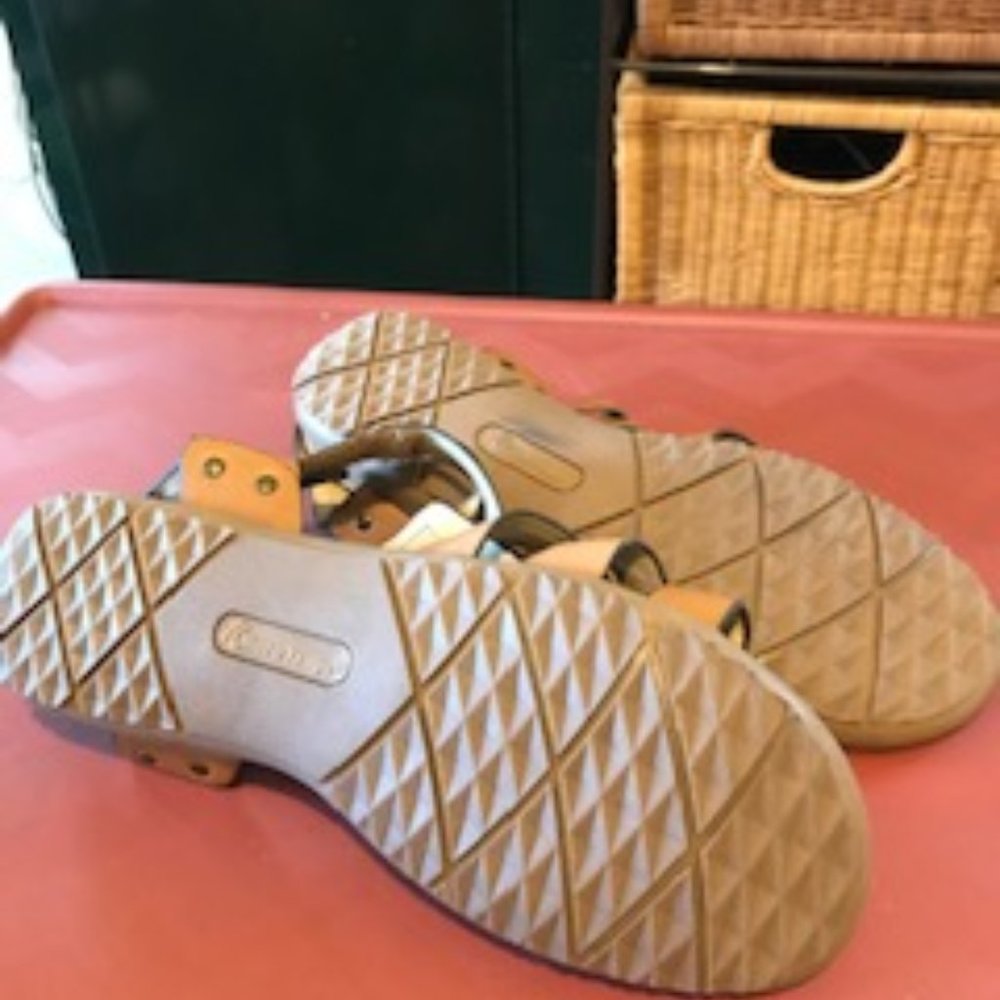 Bare Traps Sandels - image 5